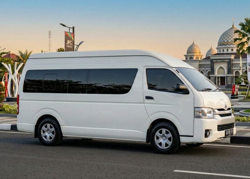 Sewa Mobil Yogyakarta ke Jember